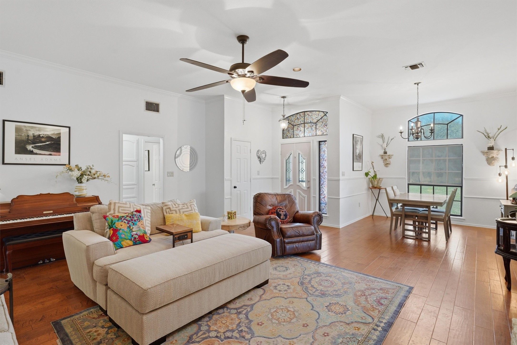 3802 Buena Vista Circle Granbury TX 76049