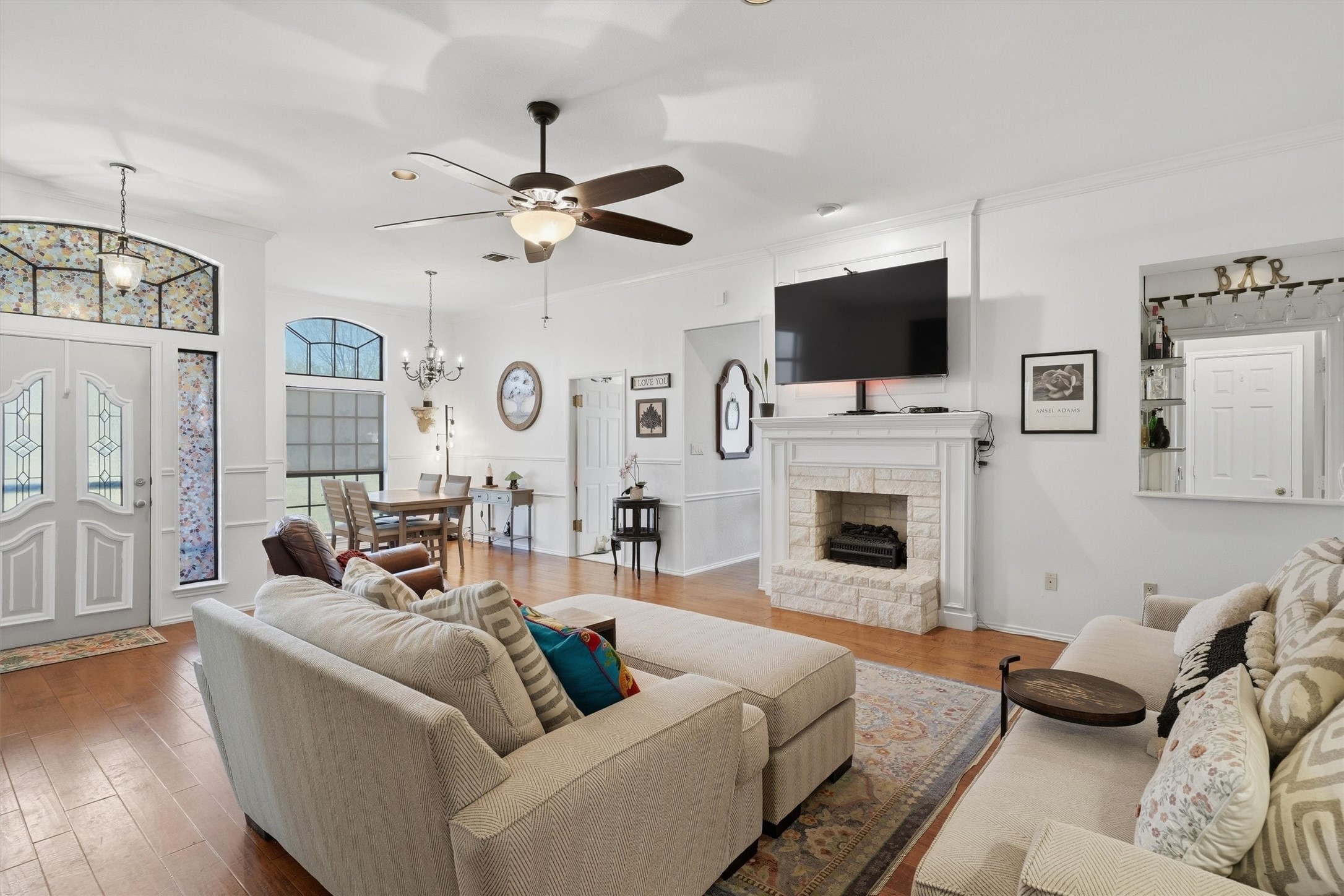 3802 Buena Vista Circle Granbury TX 76049