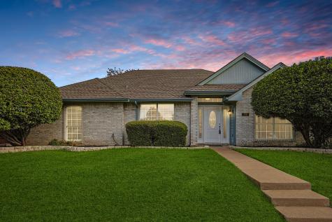 719 Blue Oak Drive Lewisville TX 75067