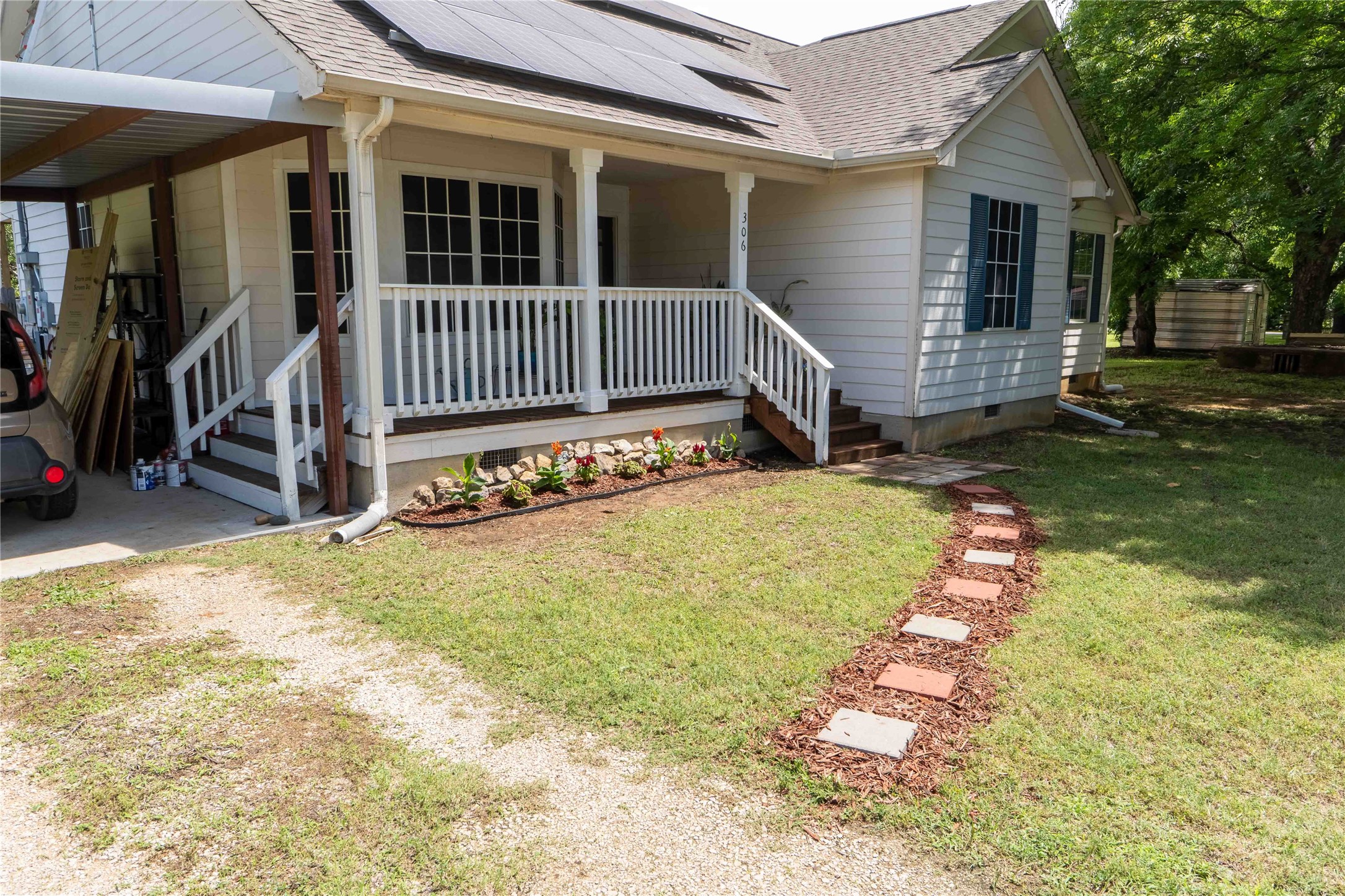 306 Owens Street Bridgeport TX 76426