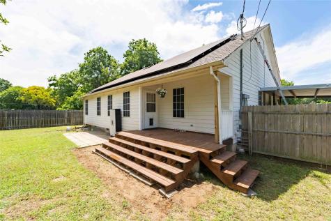 306 Owens Street Bridgeport TX 76426