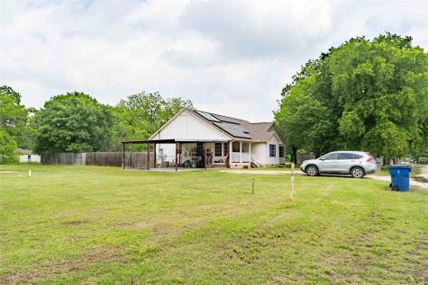 306 Owens Street Bridgeport TX 76426