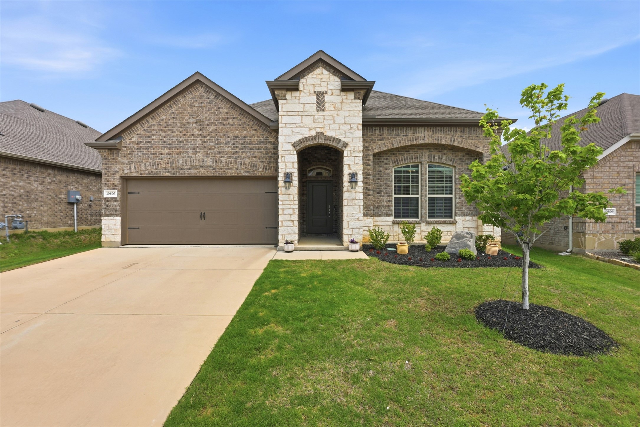 10605 Breezeway Drive Aubrey TX 76227