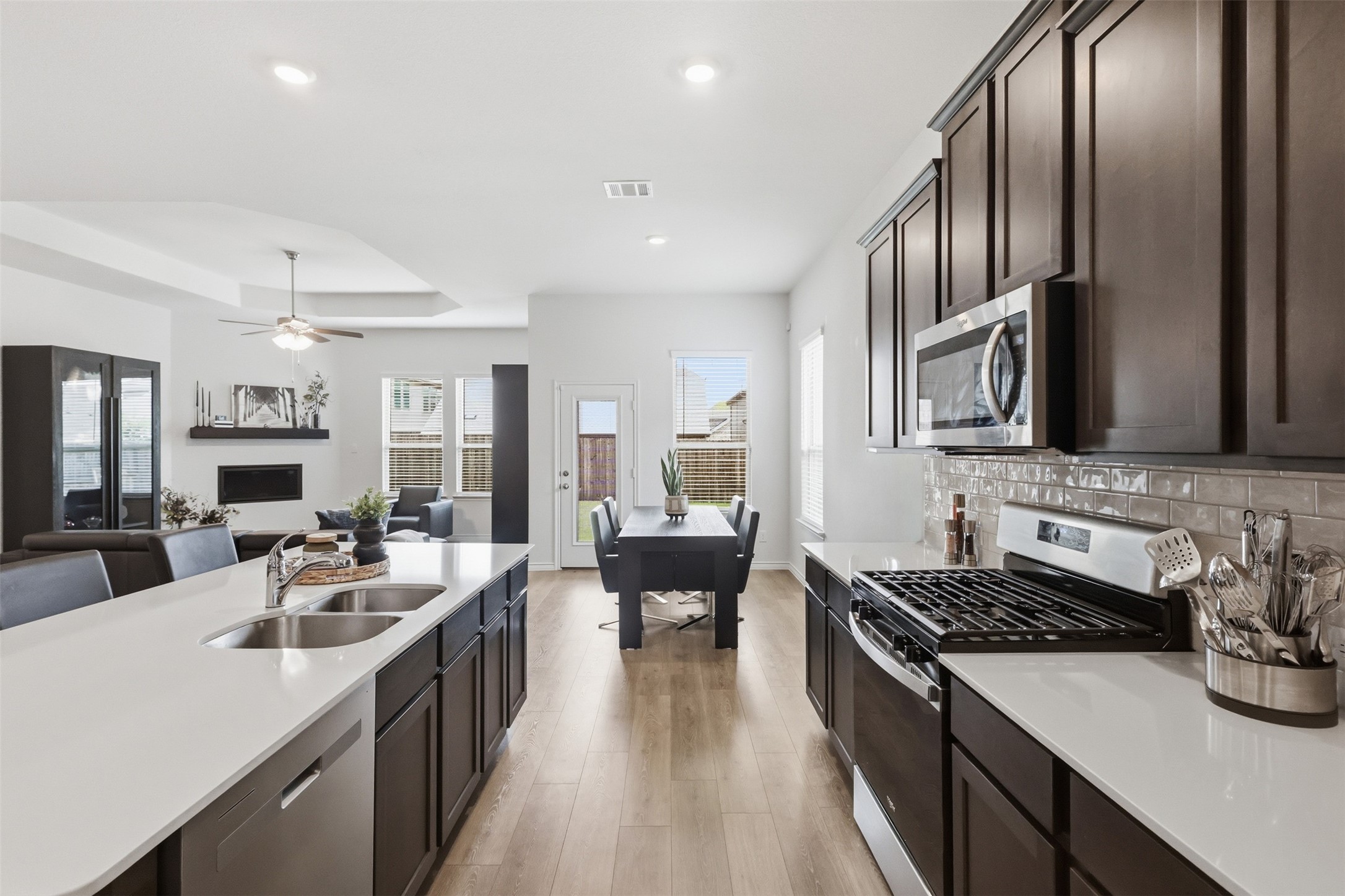 10605 Breezeway Drive Aubrey TX 76227