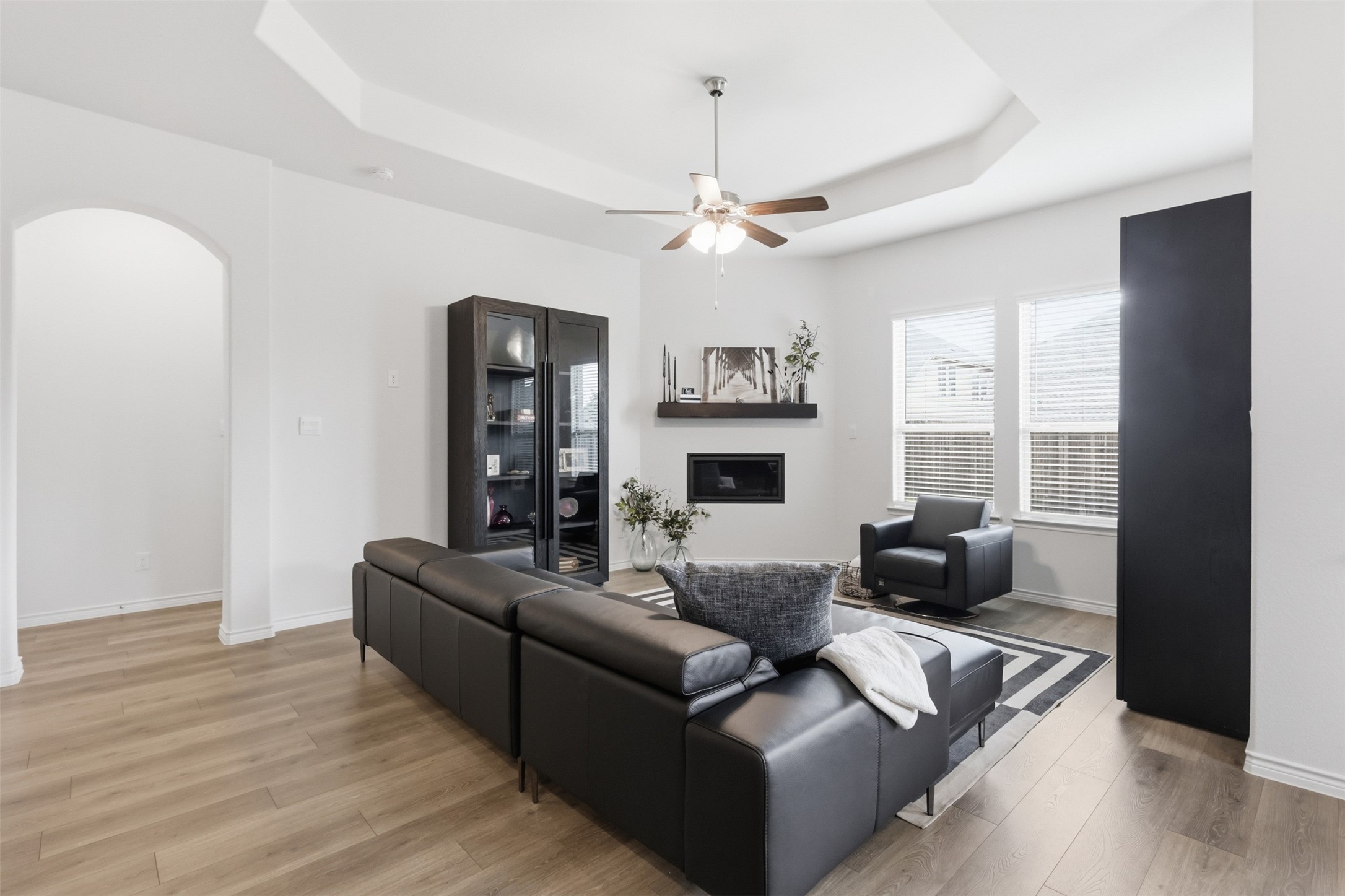 10605 Breezeway Drive Aubrey TX 76227