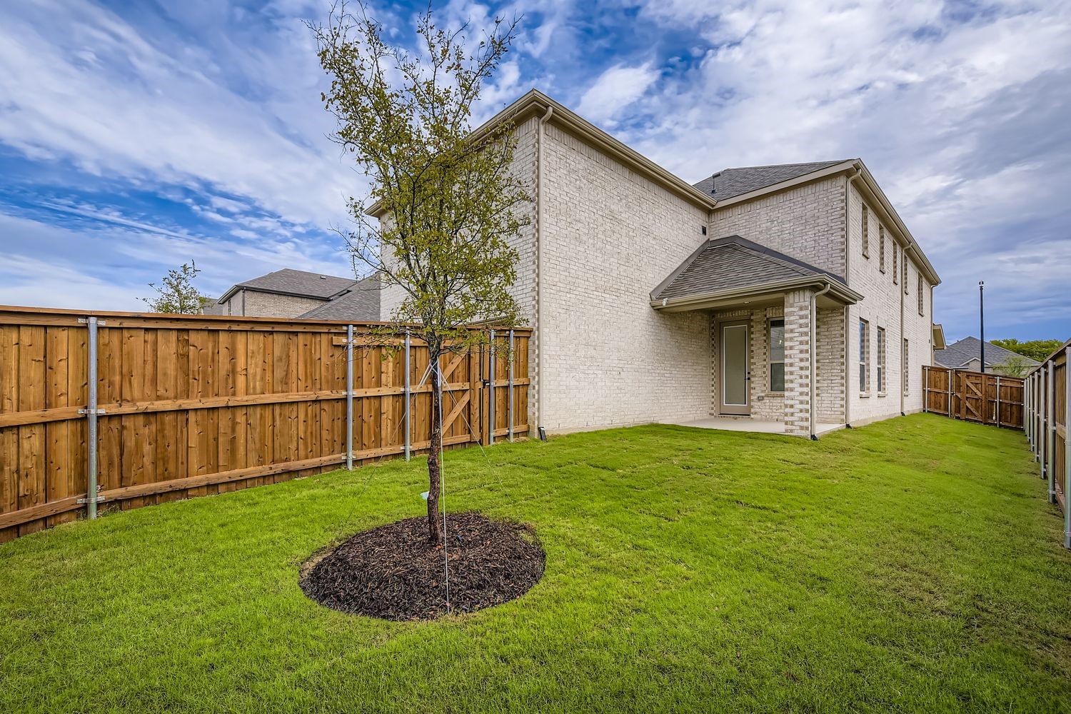6048 Silverstein Street Fort Worth TX 76126