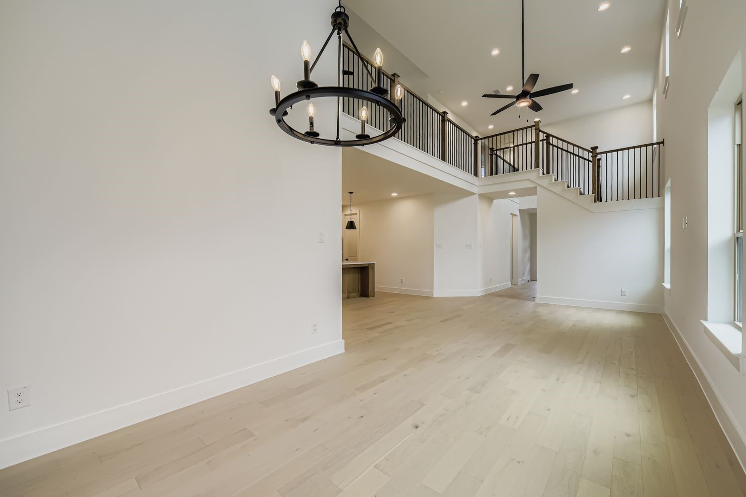 6048 Silverstein Street Fort Worth TX 76126