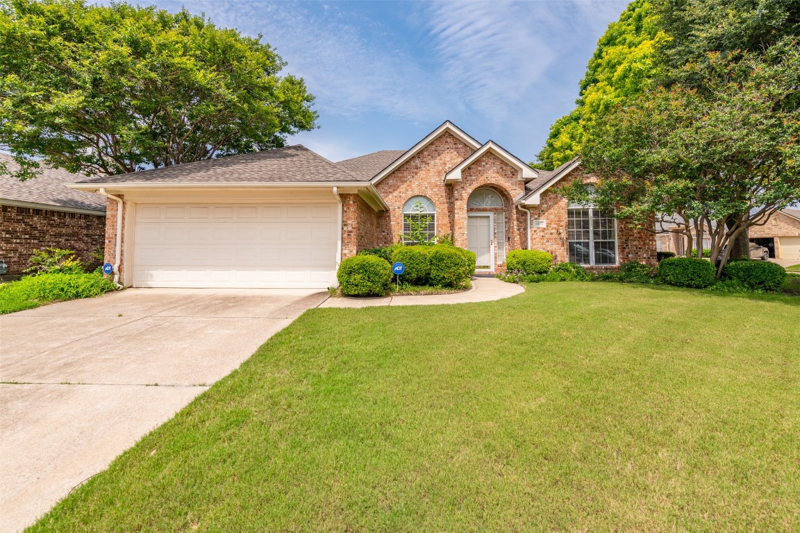 6402 Willowstone Trail Arlington TX 76018