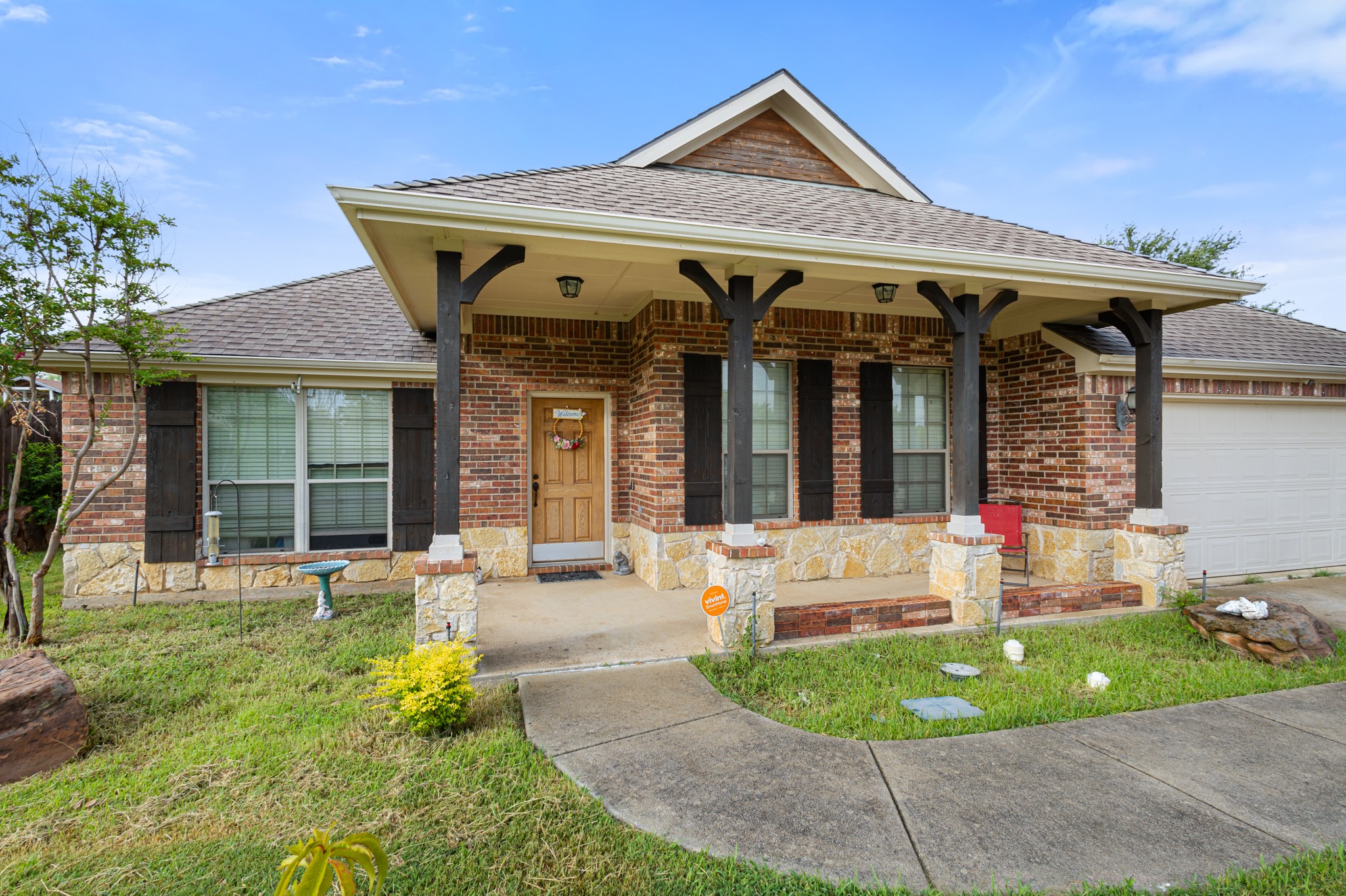 106 Cactus Canyon Drive Runaway Bay TX 76458