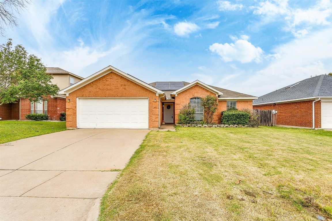 8416 Cove Meadow Lane Fort Worth TX 76123
