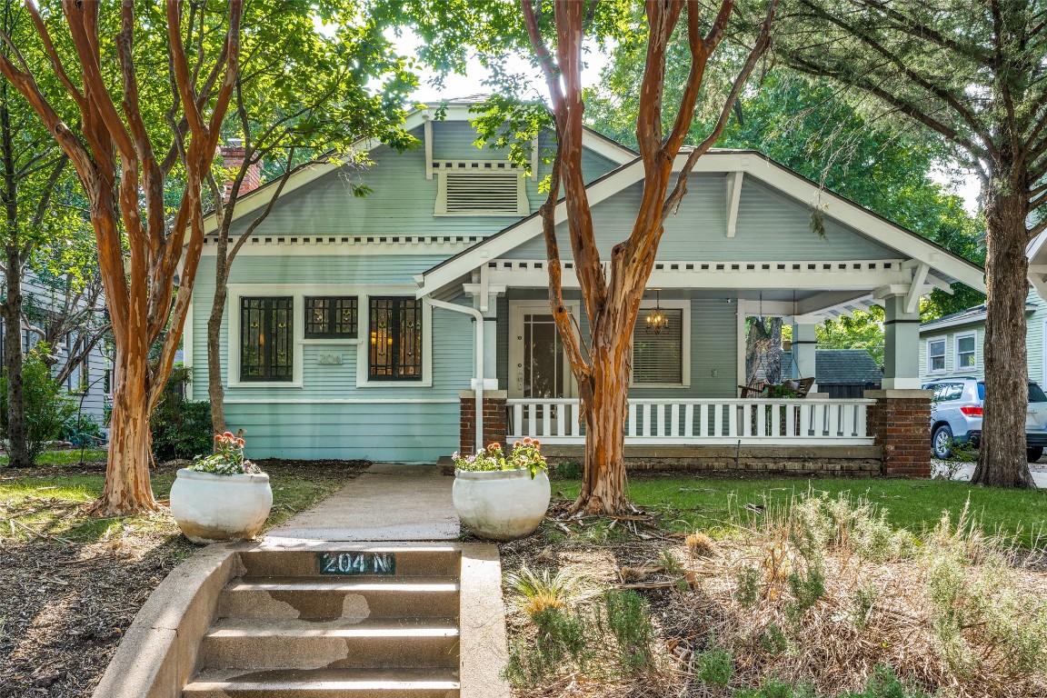 204 N Windomere Avenue Dallas TX 75208