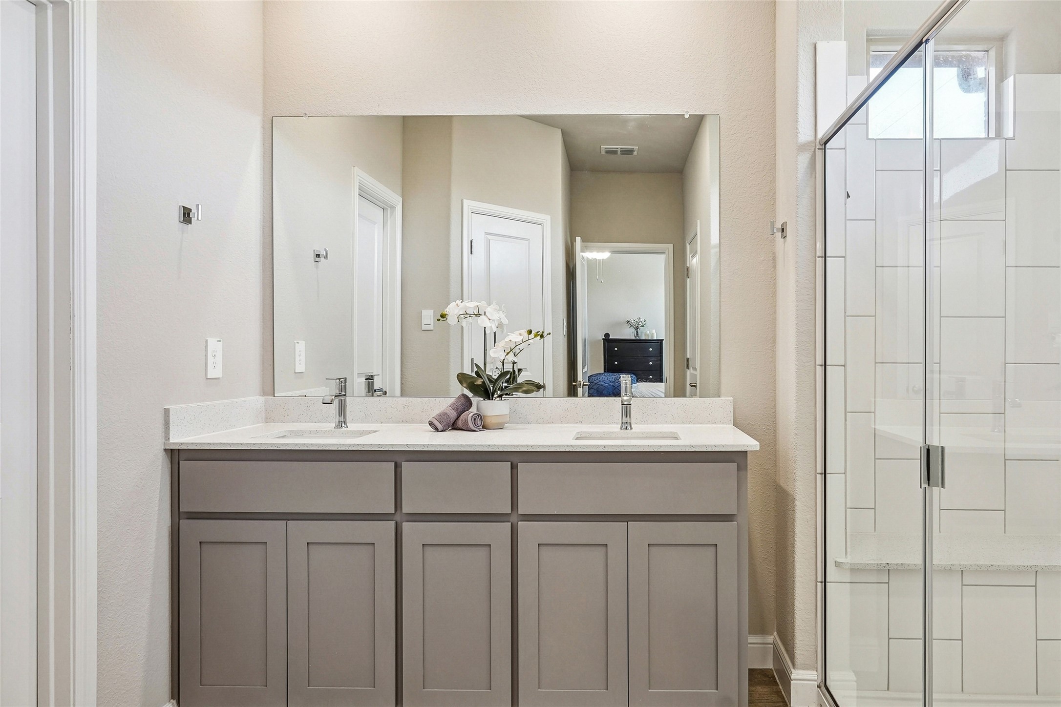 1041 Southwark Drive Fort Worth TX 76247
