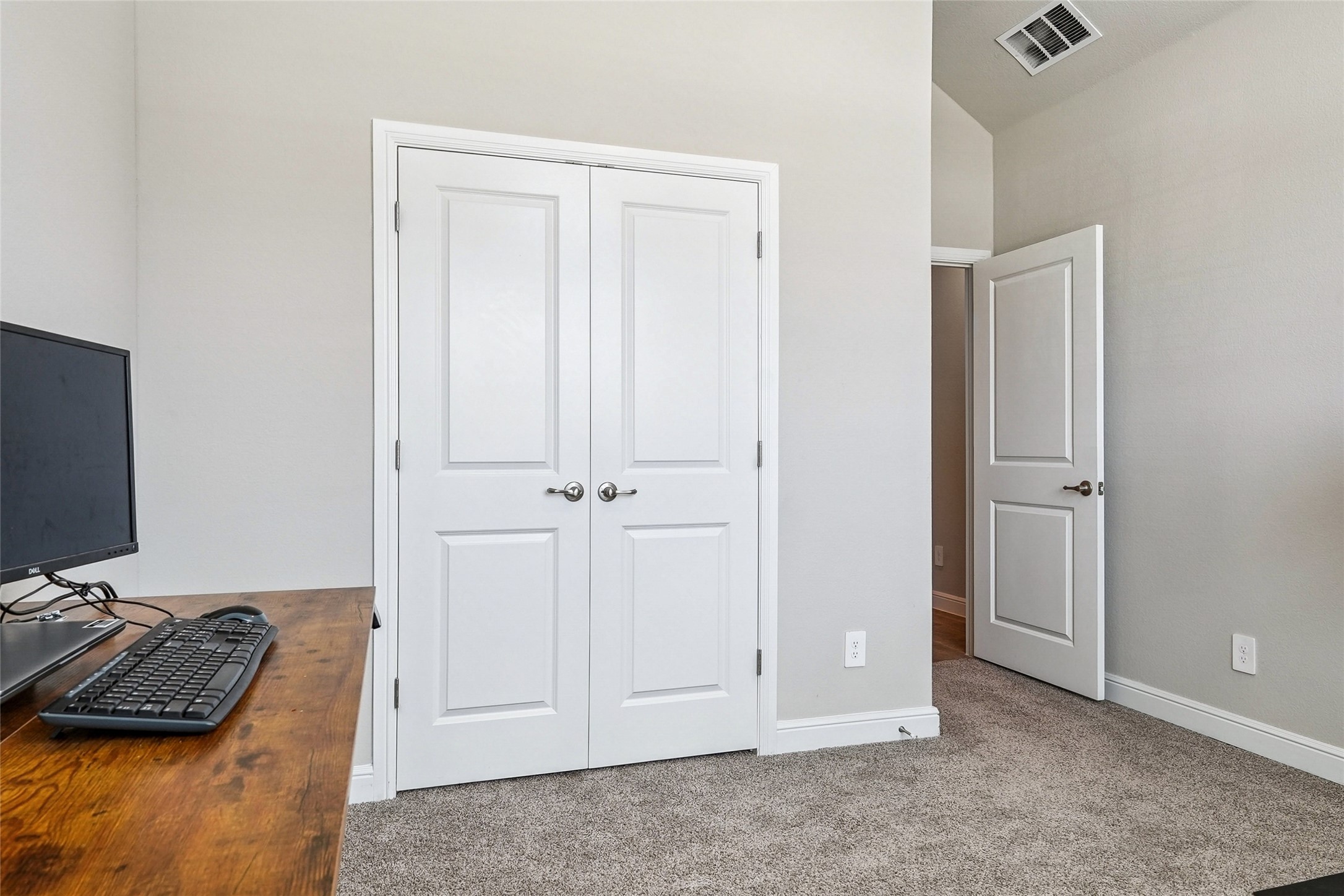 1041 Southwark Drive Fort Worth TX 76247