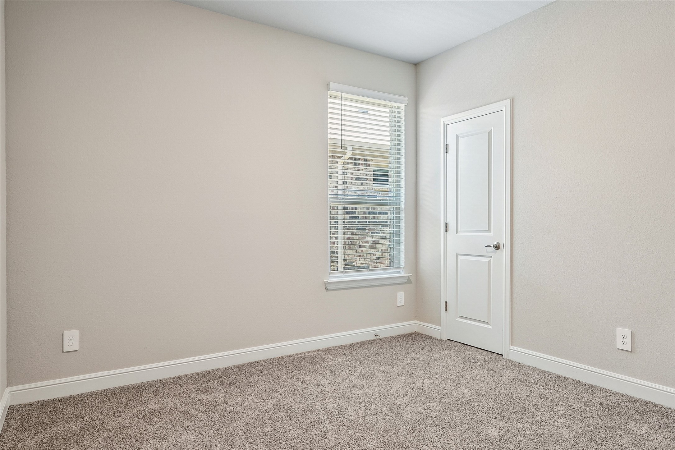 1041 Southwark Drive Fort Worth TX 76247