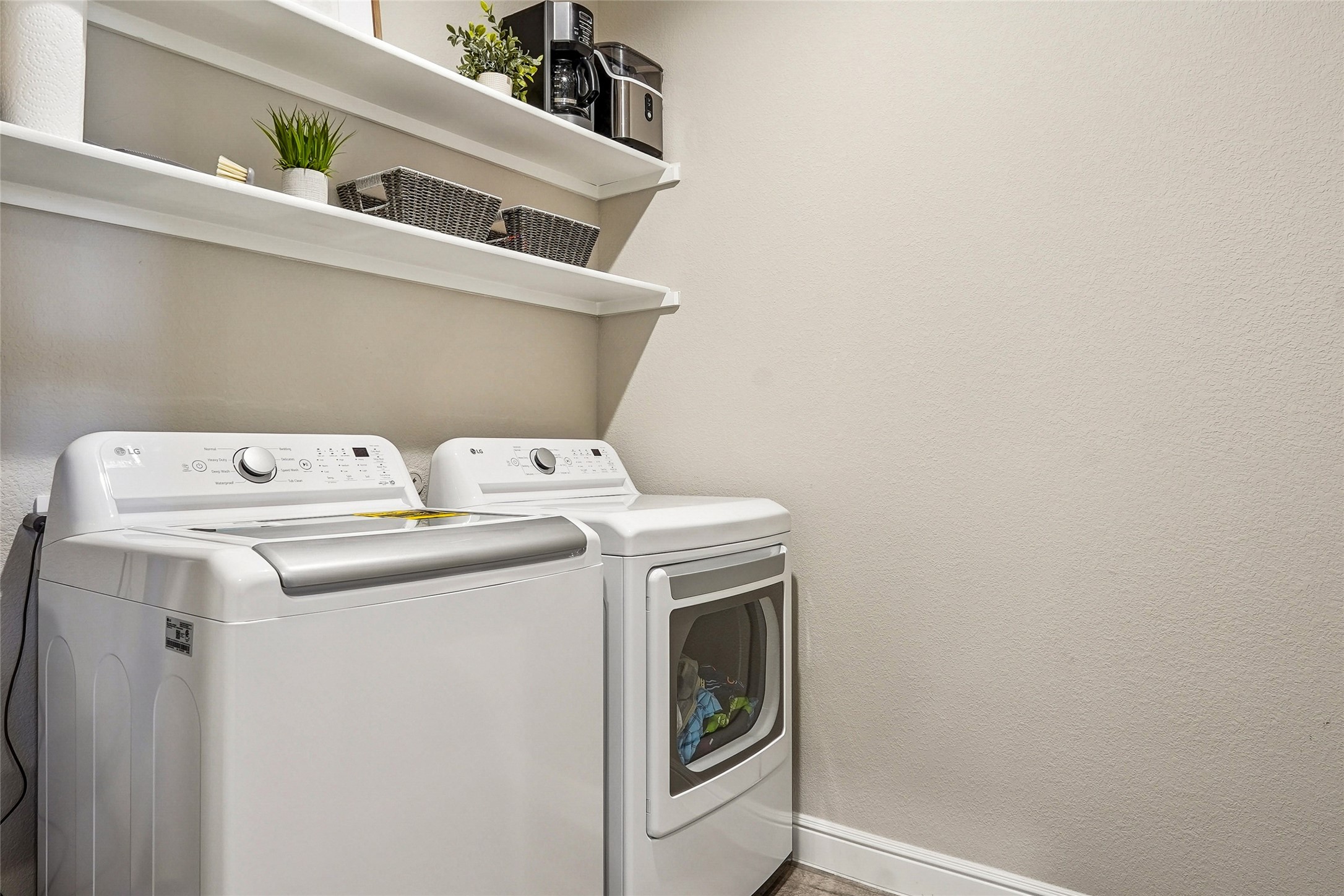 1041 Southwark Drive Fort Worth TX 76247