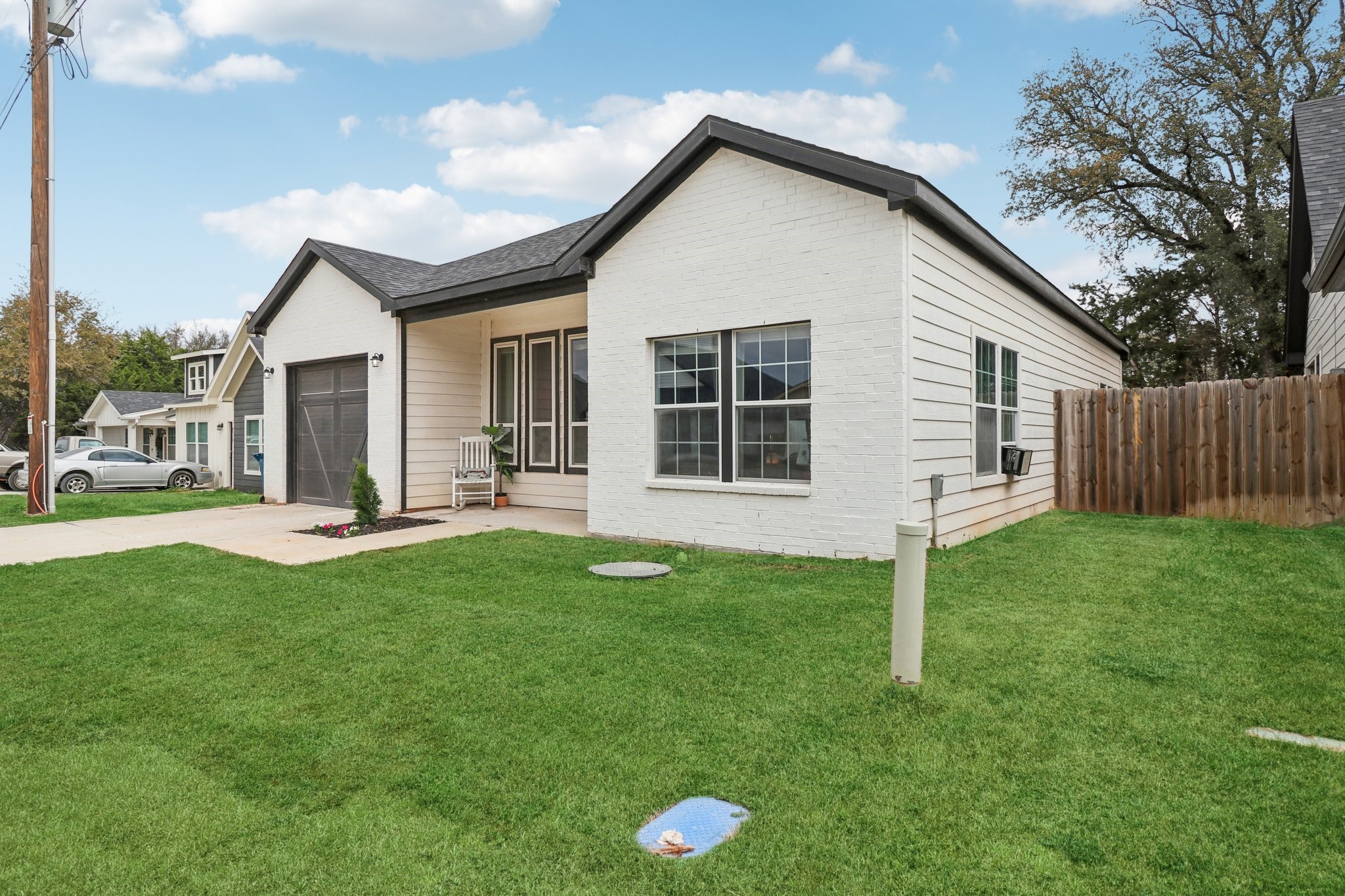 5719 Barkridge Drive Granbury TX 76048