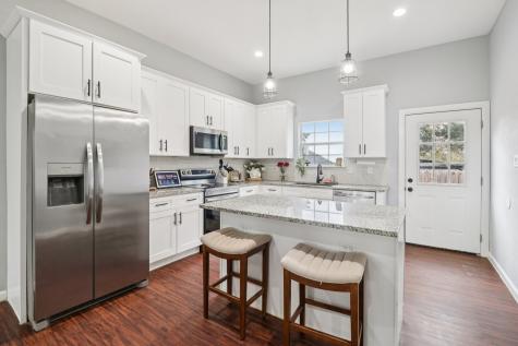 5719 Barkridge Drive Granbury TX 76048