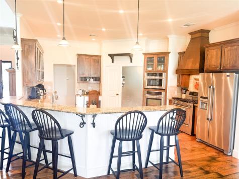 6670 Green Valley Circle Aubrey TX 76227