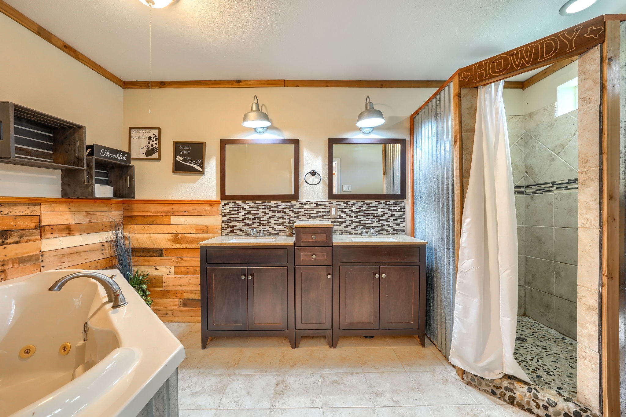 64 Elm Drive Pottsboro TX 75076