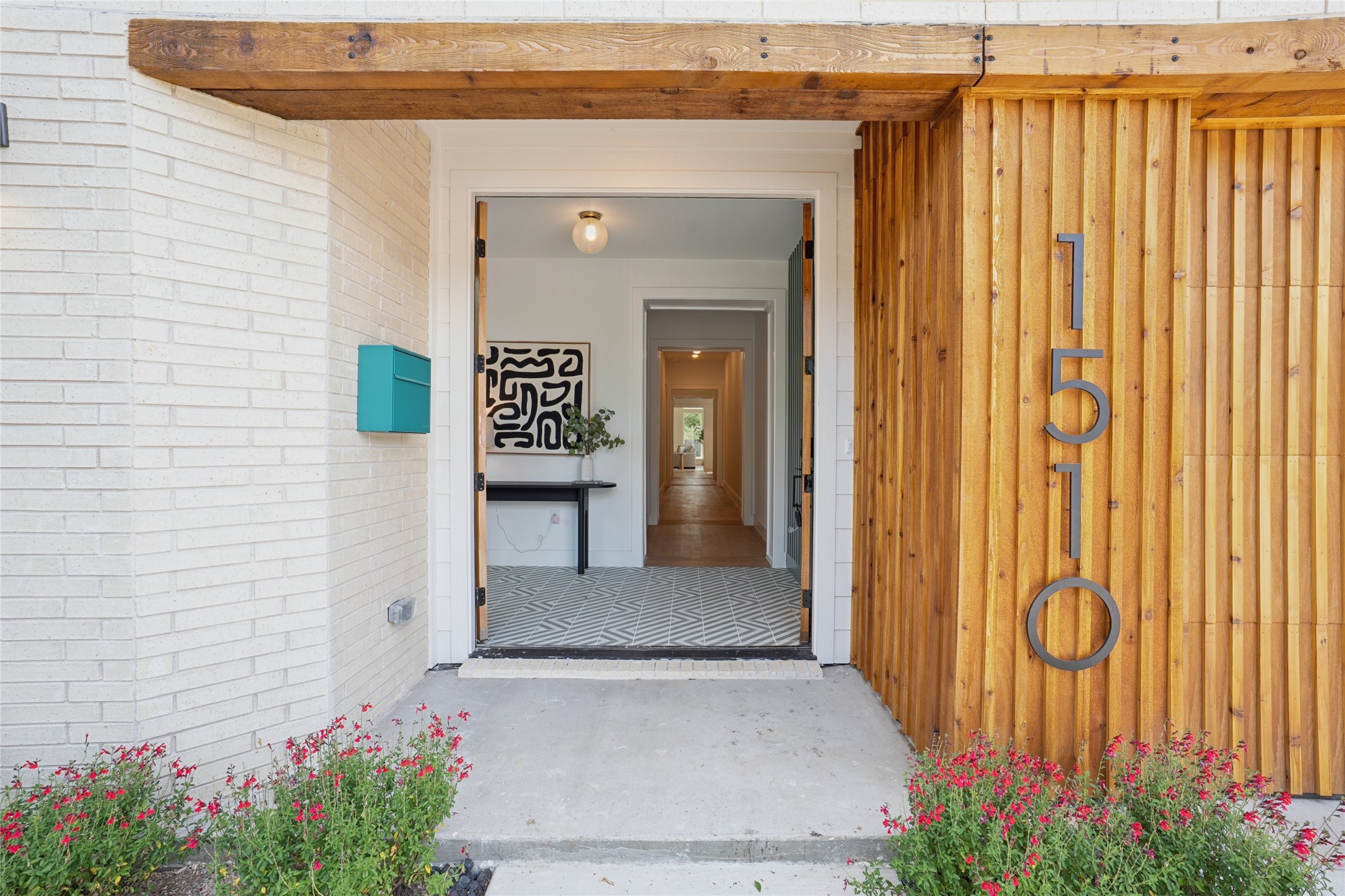 1510 Marfa Avenue Dallas TX 75216