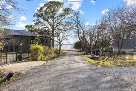 1053 Paradise Cove Road Pottsboro TX 75076