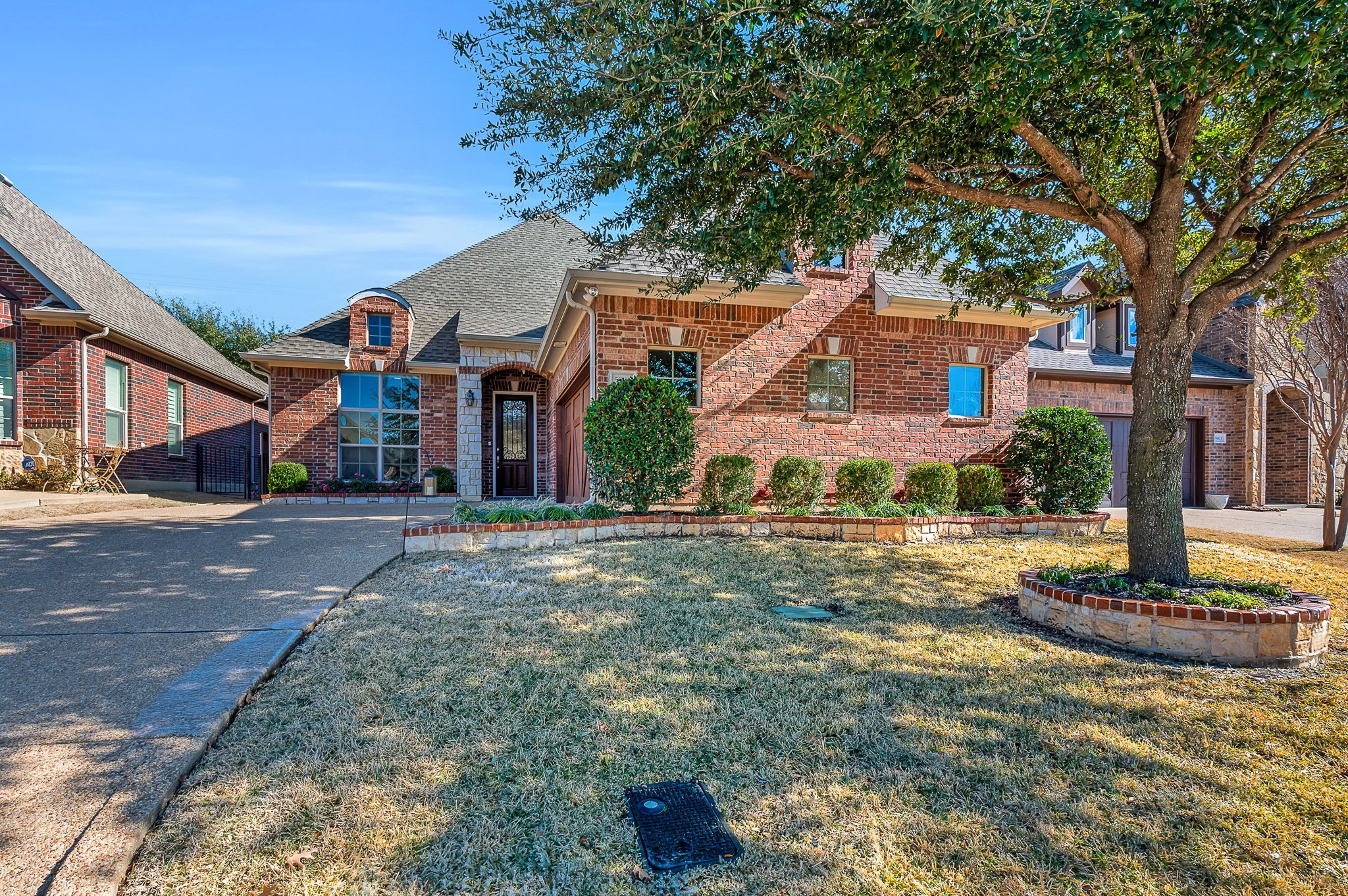 5901 Mira Lago Lane Arlington TX 76017