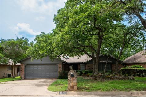 1608 Craighton Court Arlington TX 76012