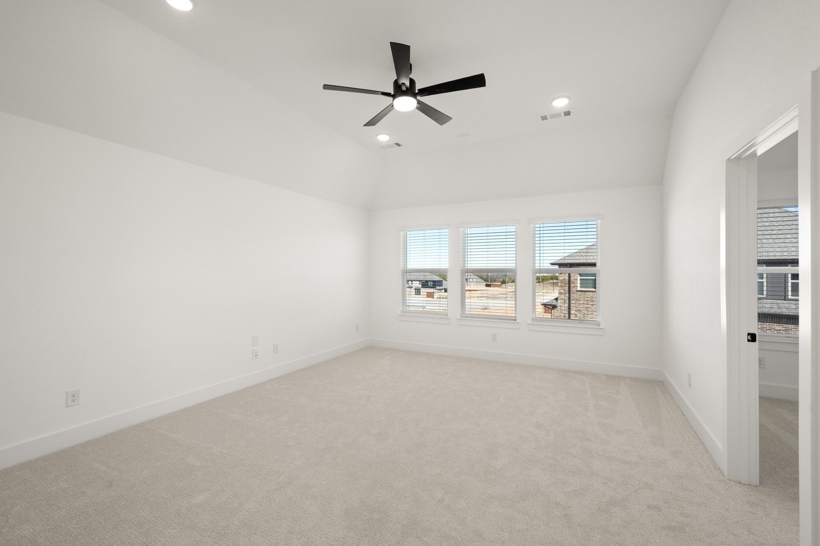 1805 Hidden Creek Drive Midlothian TX 76065