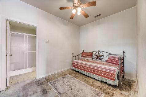 1400 Sears Road Bells TX 75414