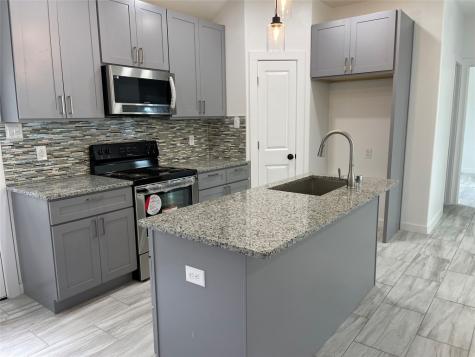 817 Travis Street Garland TX 75040
