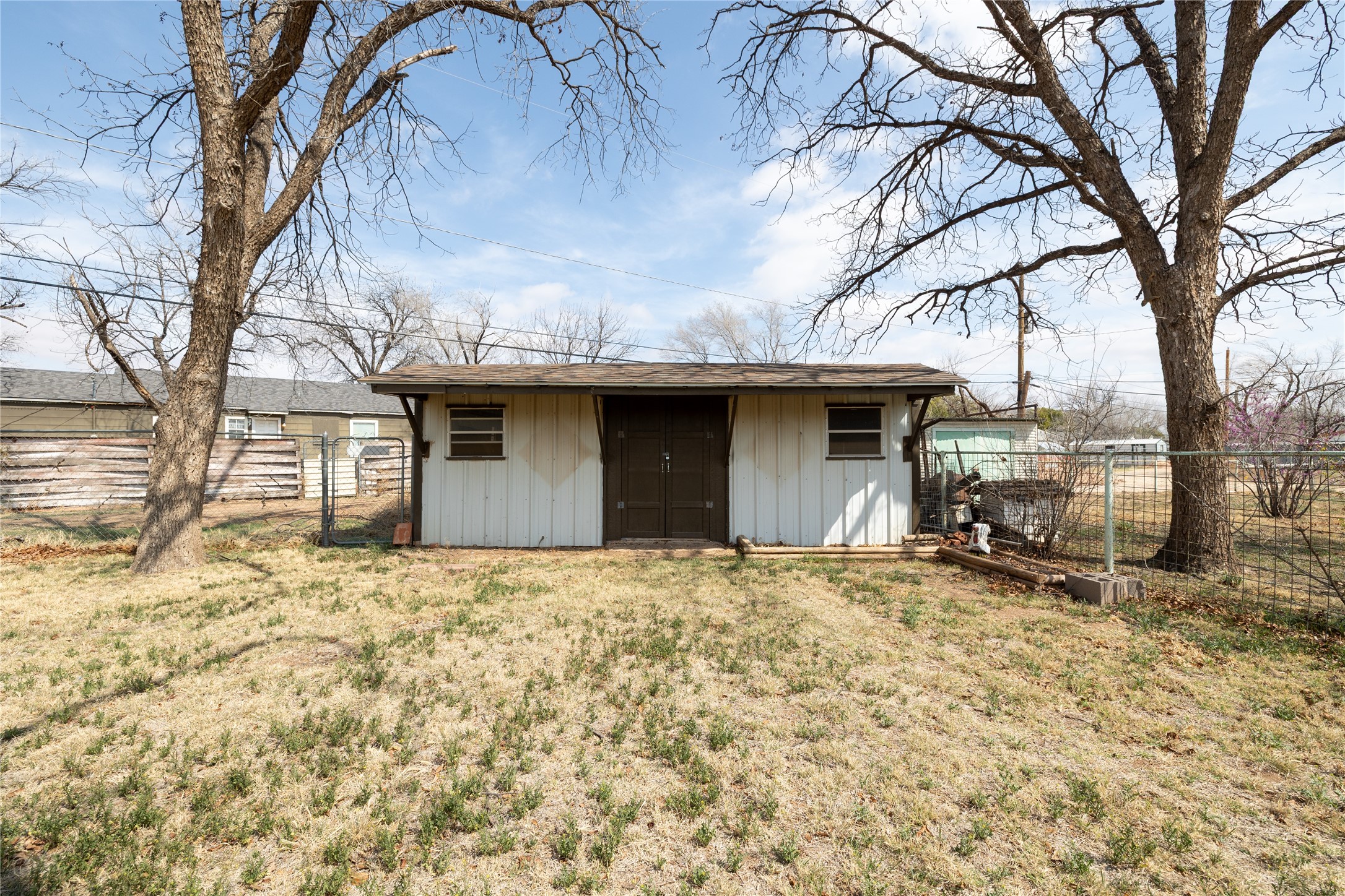 3205 42nd Street Snyder TX 79549