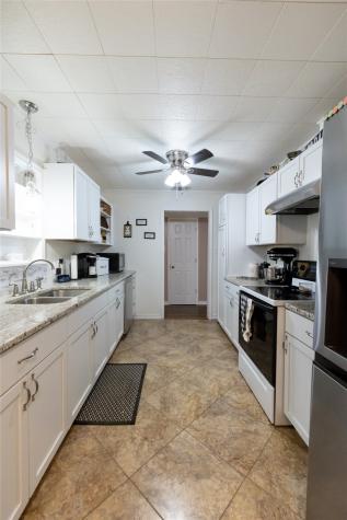 3205 42nd Street Snyder TX 79549