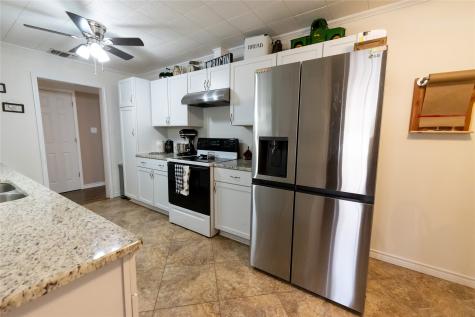 3205 42nd Street Snyder TX 79549