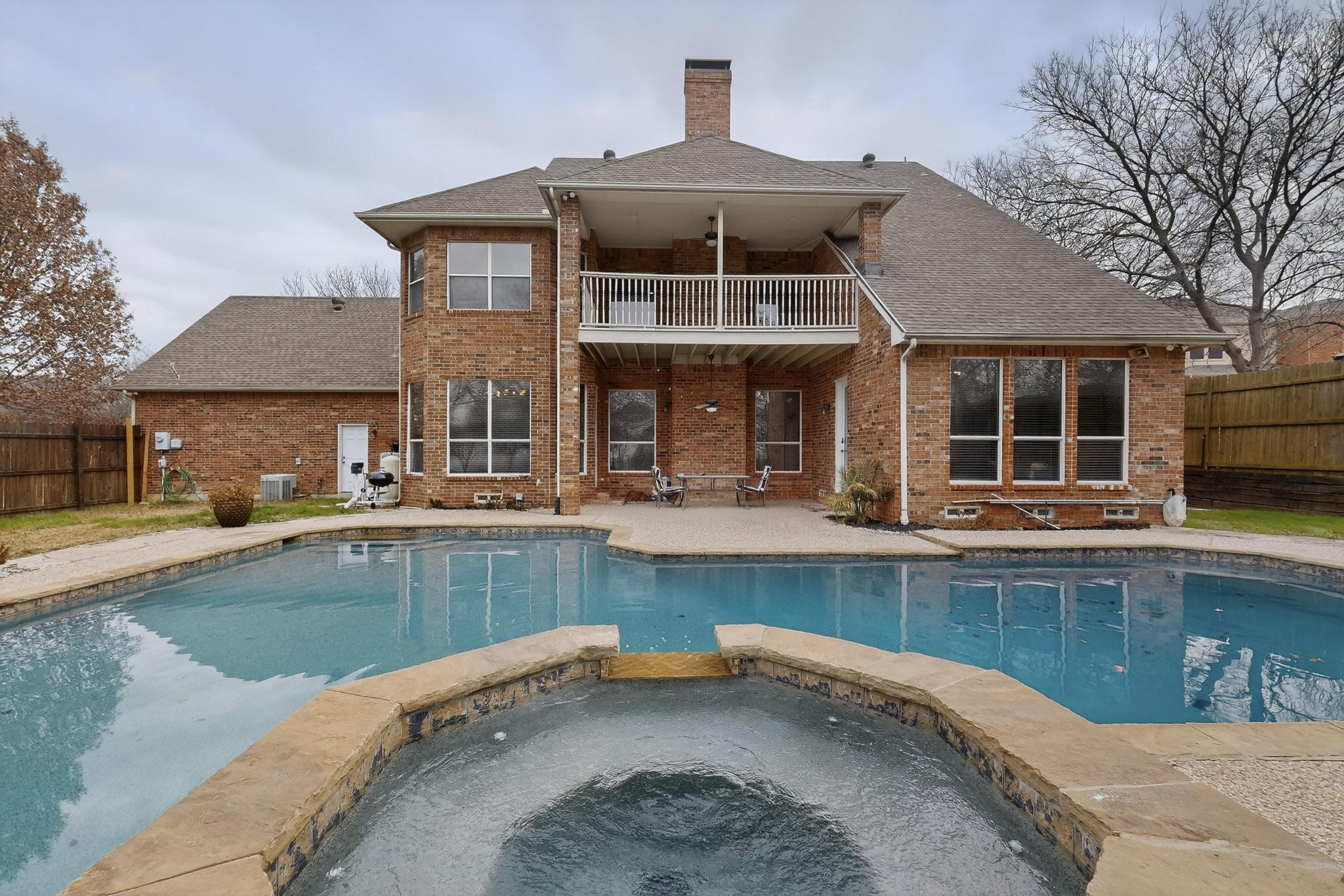 618 Oak Tree Cove Cedar Hill TX 75104
