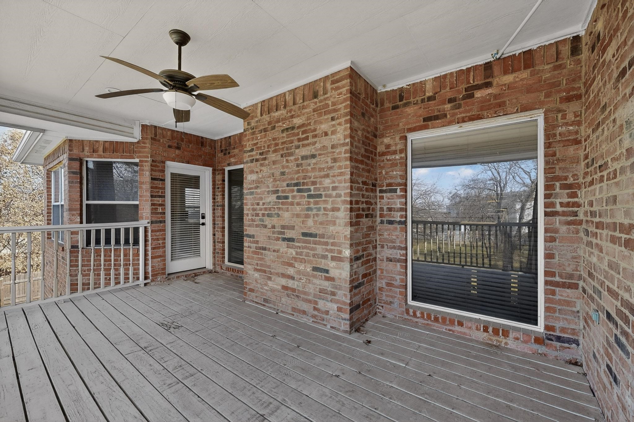 618 Oak Tree Cove Cedar Hill TX 75104