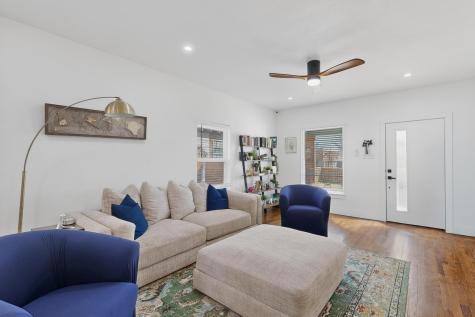5911 E Grand Avenue Dallas TX 75223