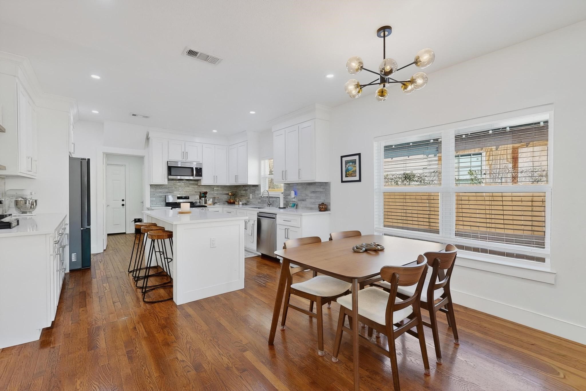 5911 E Grand Avenue Dallas TX 75223