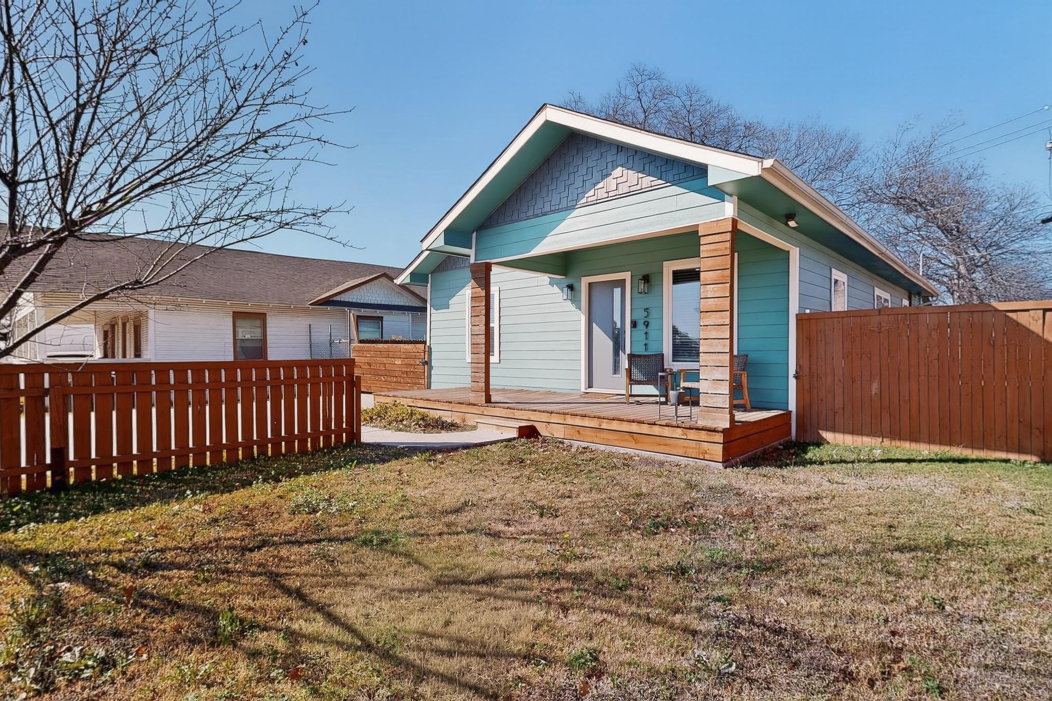 5911 E Grand Avenue Dallas TX 75223