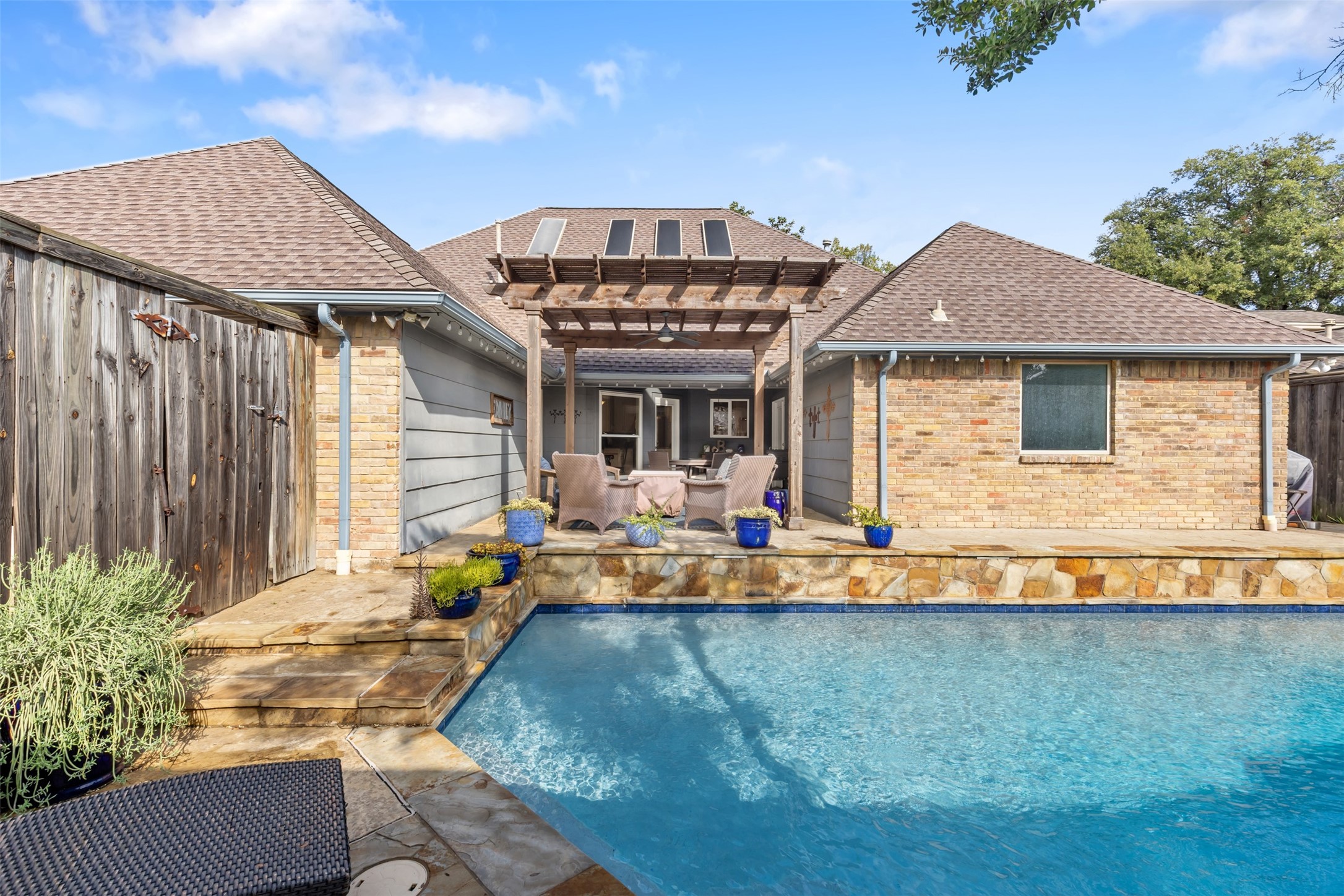 6906 Brentfield Drive Dallas TX 75248