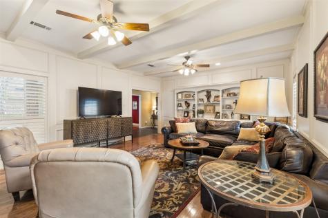 6906 Brentfield Drive Dallas TX 75248