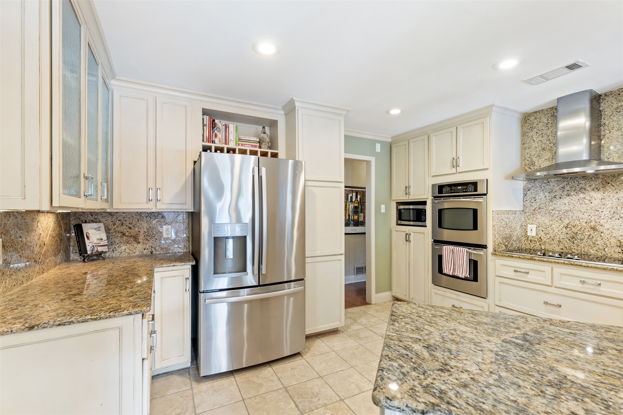 6906 Brentfield Drive Dallas TX 75248
