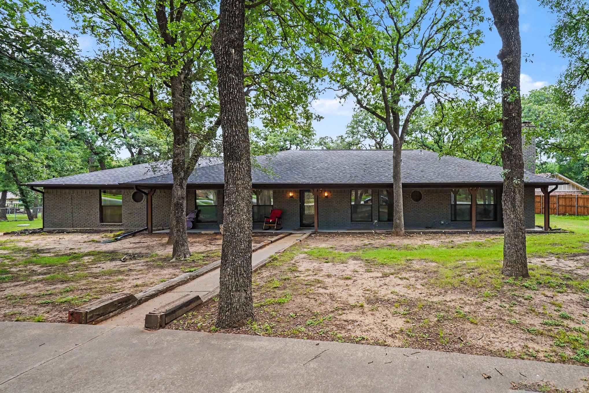 1908 Thousand Oaks Drive Burleson TX 76028