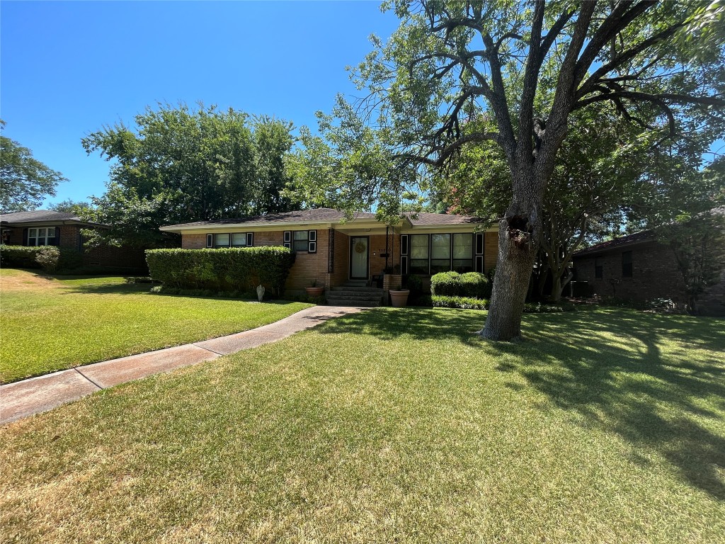 11110 Creekmere Drive Dallas TX 75218