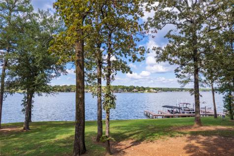 108 E Barker Creek Drive Scroggins TX 75480