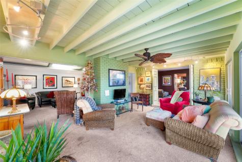 3432 Mapleleaf Lane Dallas TX 75233