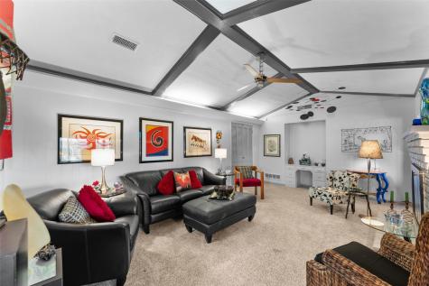 3432 Mapleleaf Lane Dallas TX 75233
