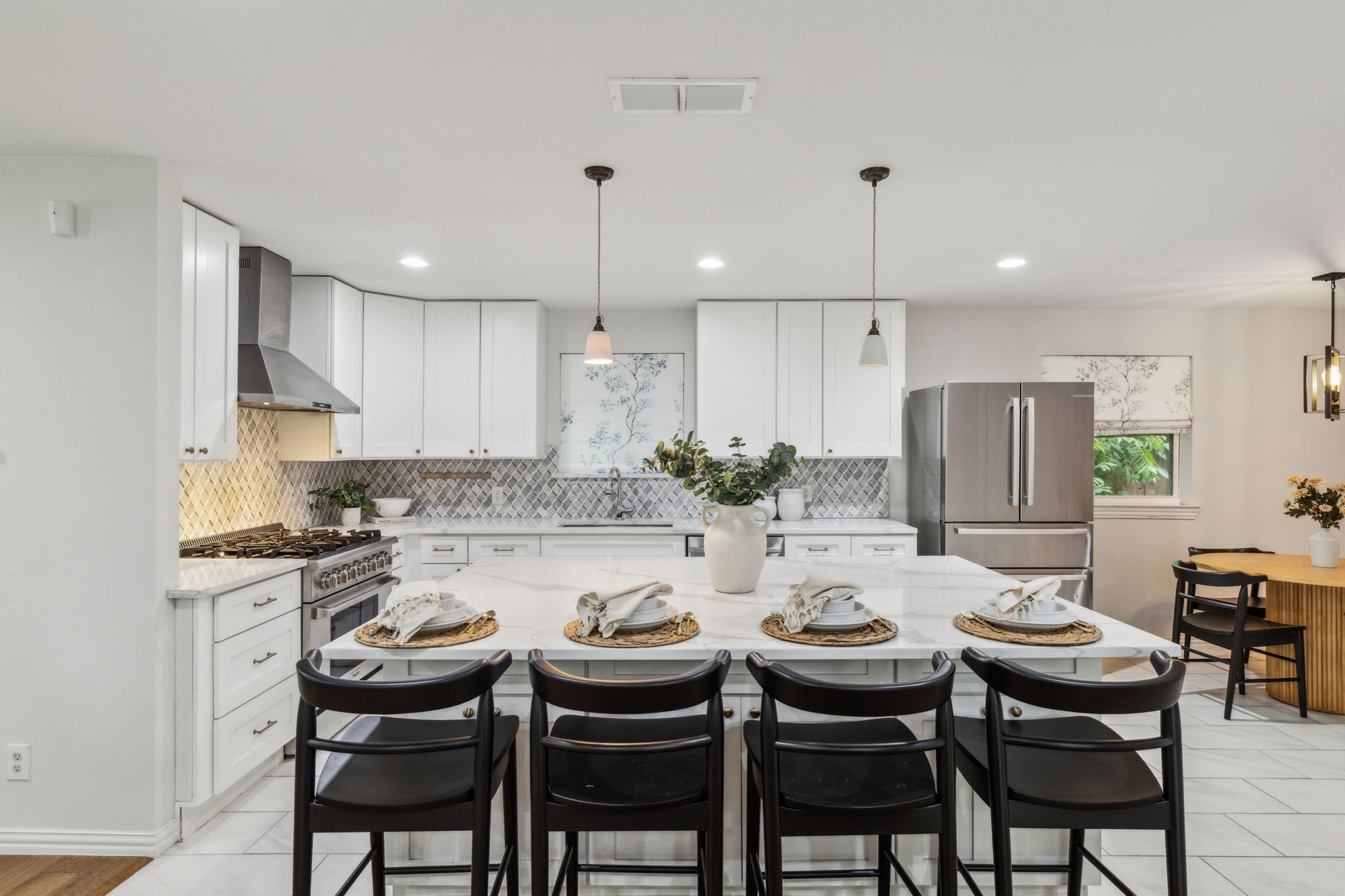 5625 Ledgestone Drive Dallas TX 75214