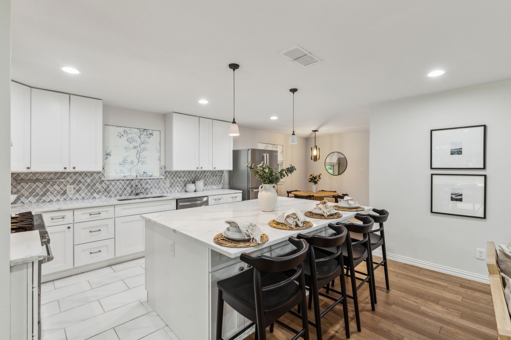 5625 Ledgestone Drive Dallas TX 75214