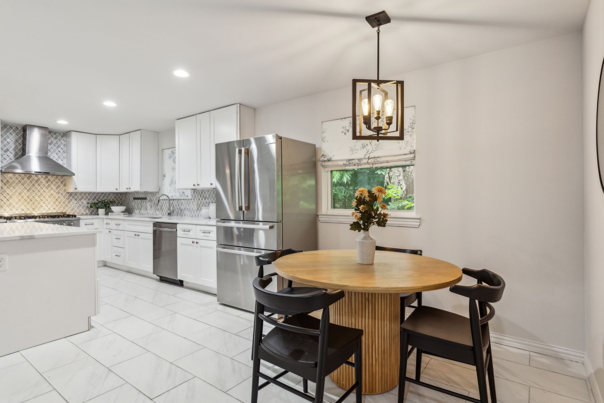 5625 Ledgestone Drive Dallas TX 75214