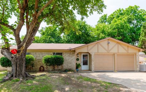 3808 Royal Crest Drive Fort Worth TX 76140